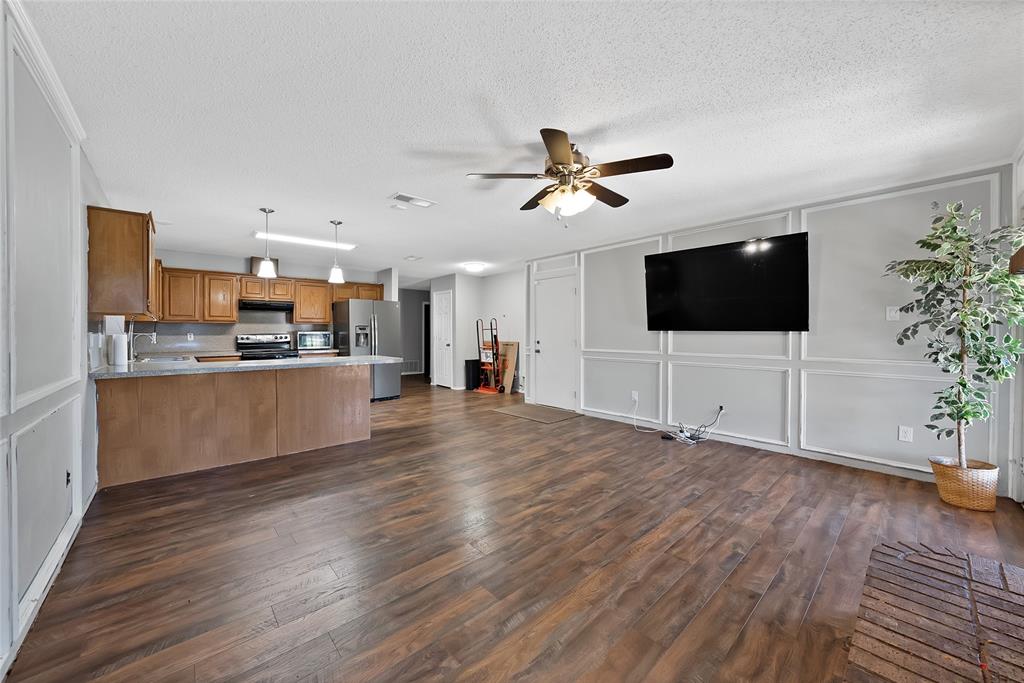 7337 Indiana Avenue Fort Worth, TX 76137 - Photo 2 of 16