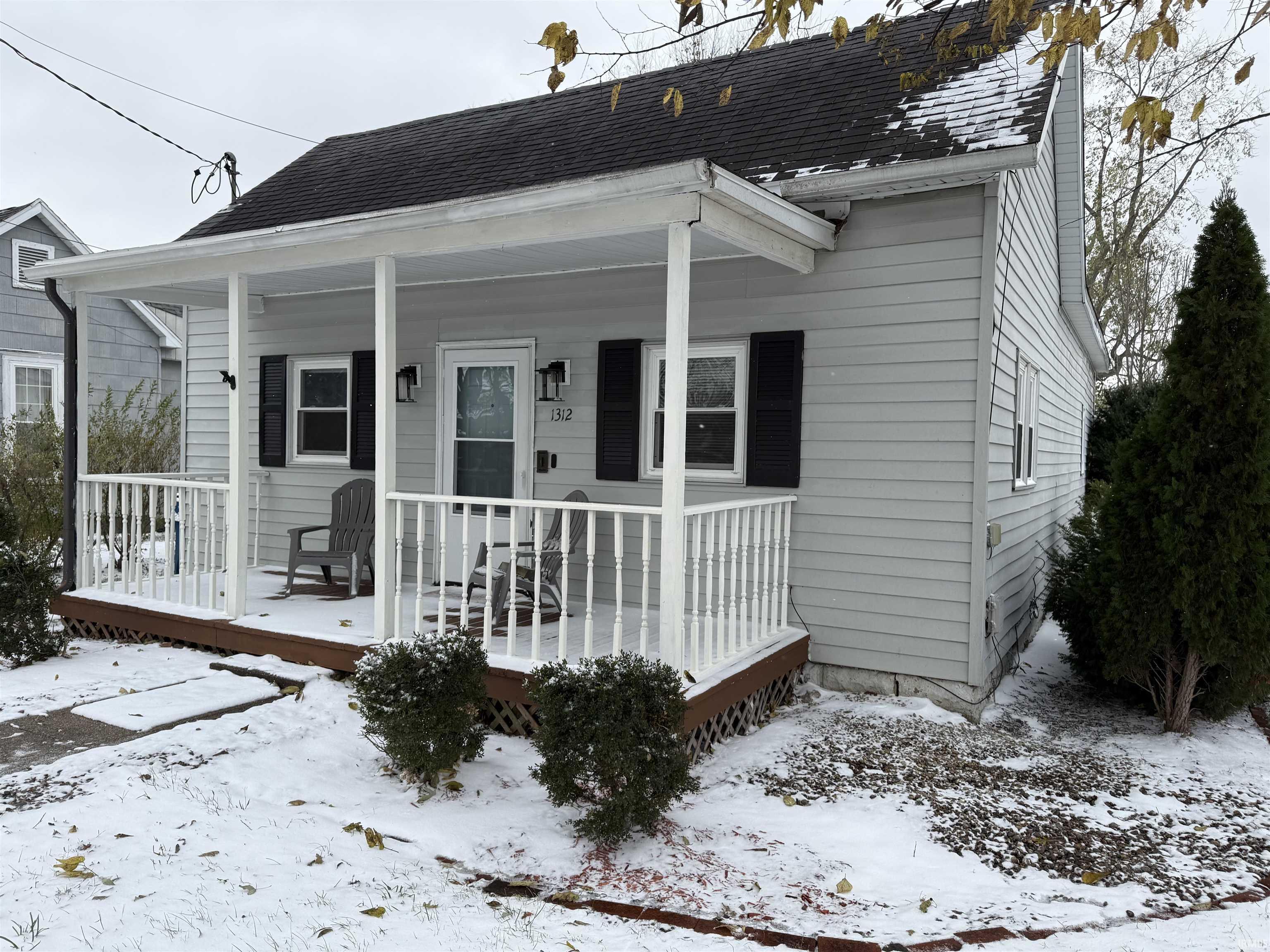 1312 Maple Street Lawrenceville, IL 62439 - Photo 2 of 19