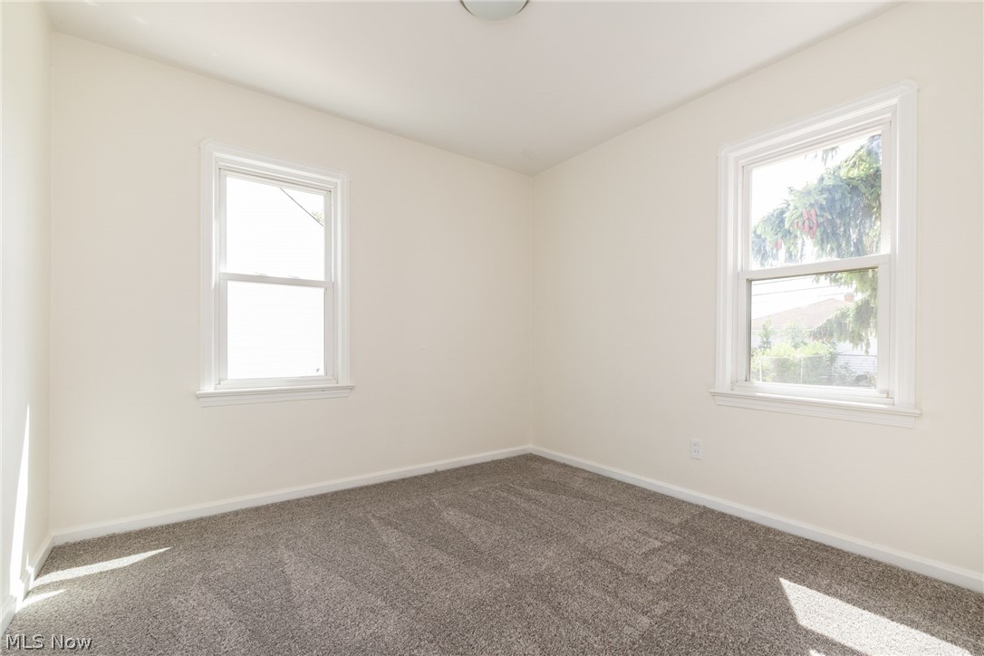 15614 Turney Road Maple Heights, OH 44137 - Photo 12 of 24 Gallery Image 12