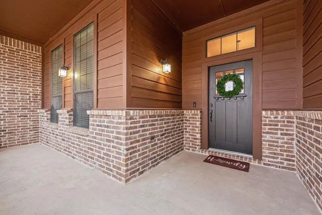 $625,000 | 311 Covington Lane, Ovilla, TX 75154