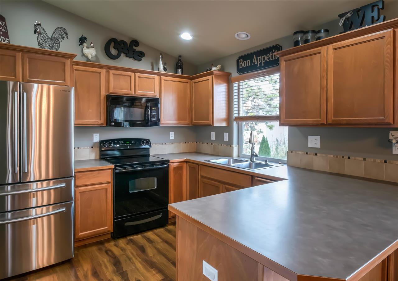 807 East Cooper Lane Colbert, WA 99005 - Photo 5 of 18