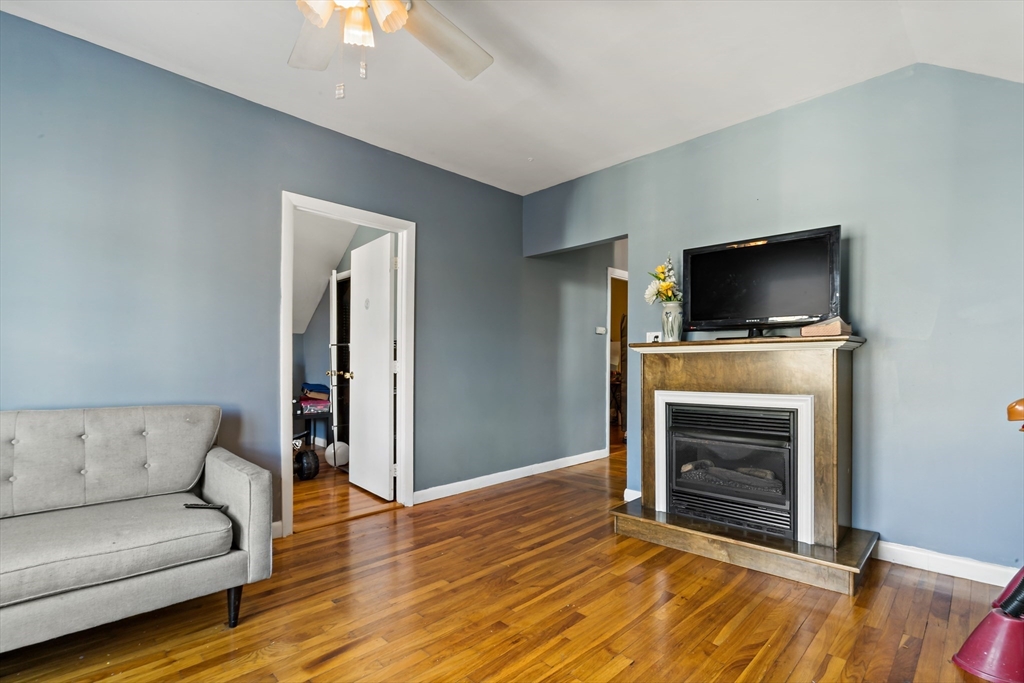 163 Warren Street Fall River, MA 02721 - Photo 37 of 39 Gallery Image 37