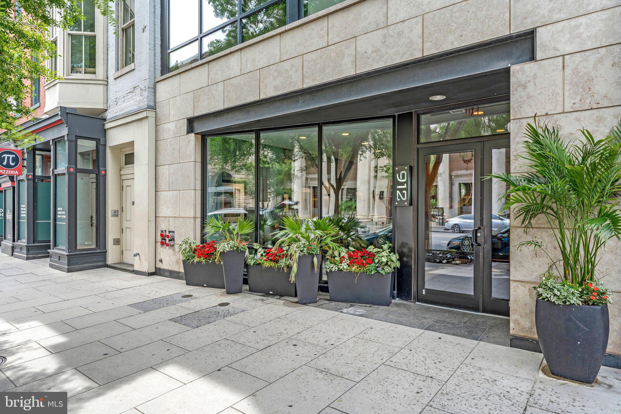 912 F Street Northwest, Unit T00 Washington, DC 20004 - Photo 1 of 22