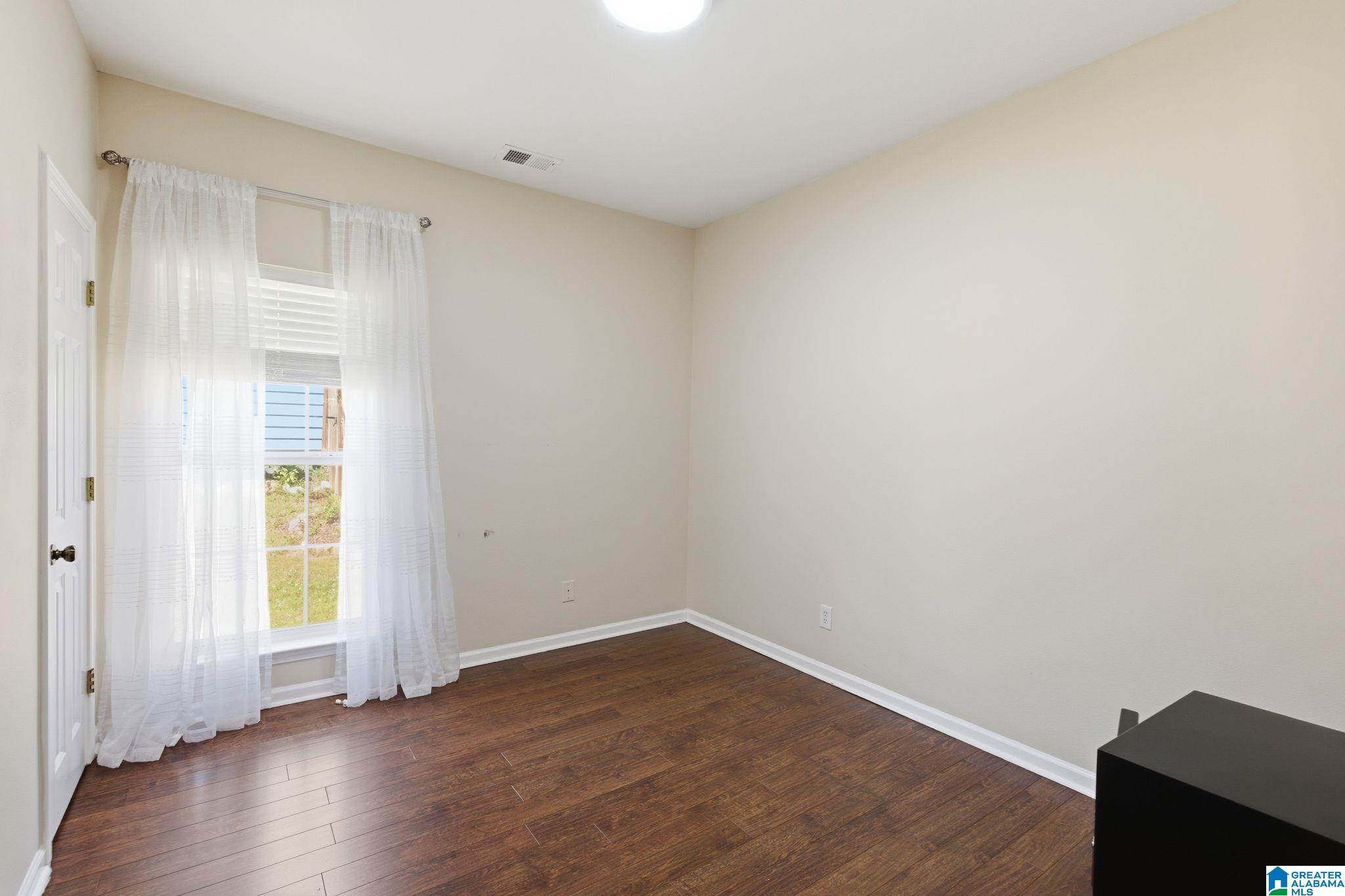 269 Nottingham Drive Calera, AL 35040 - Photo 9 of 26