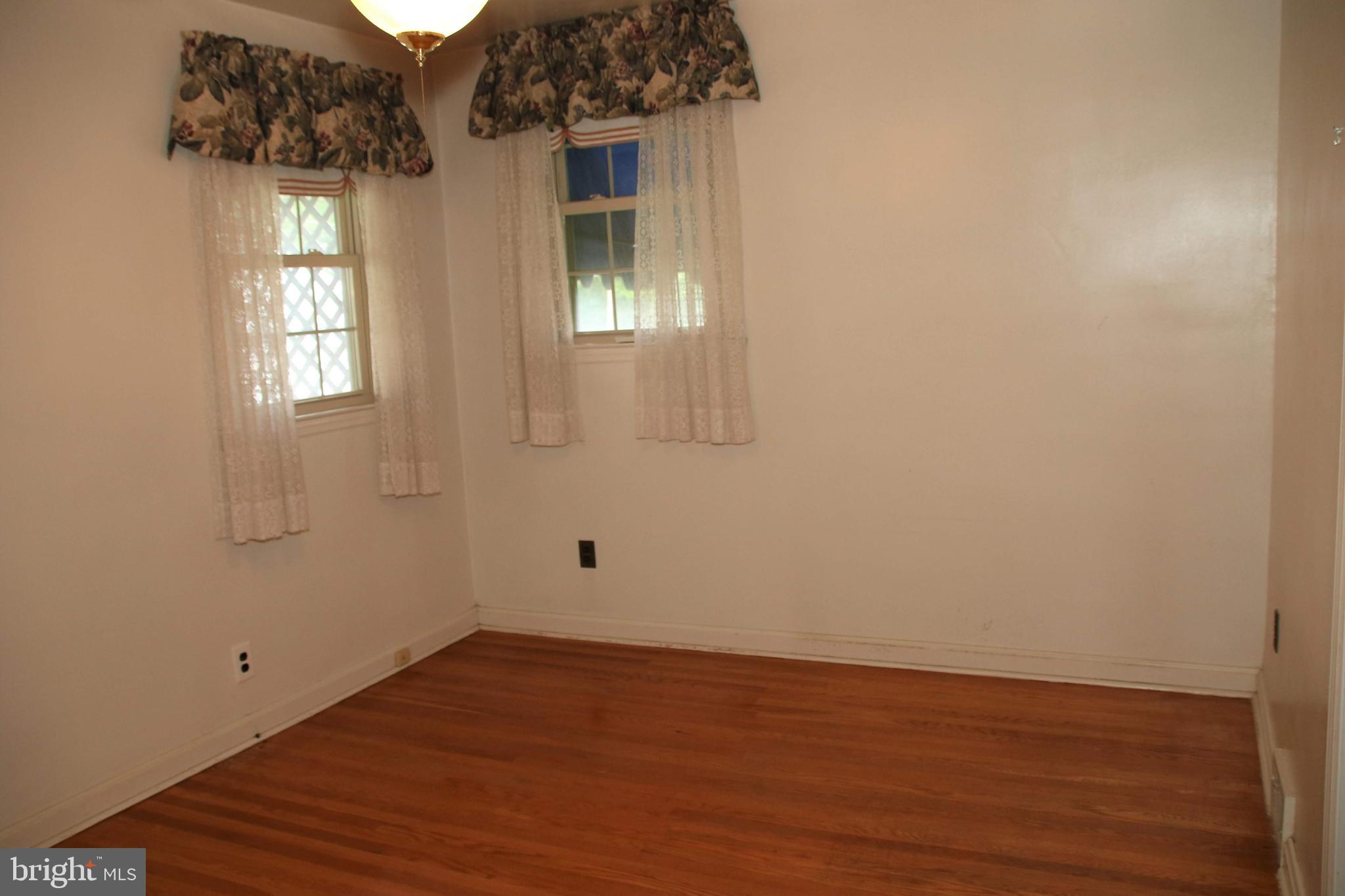 403 Pinecrest Road Norristown, PA 19403 - Photo 16 of 40 Bedroom #1 in rear of home