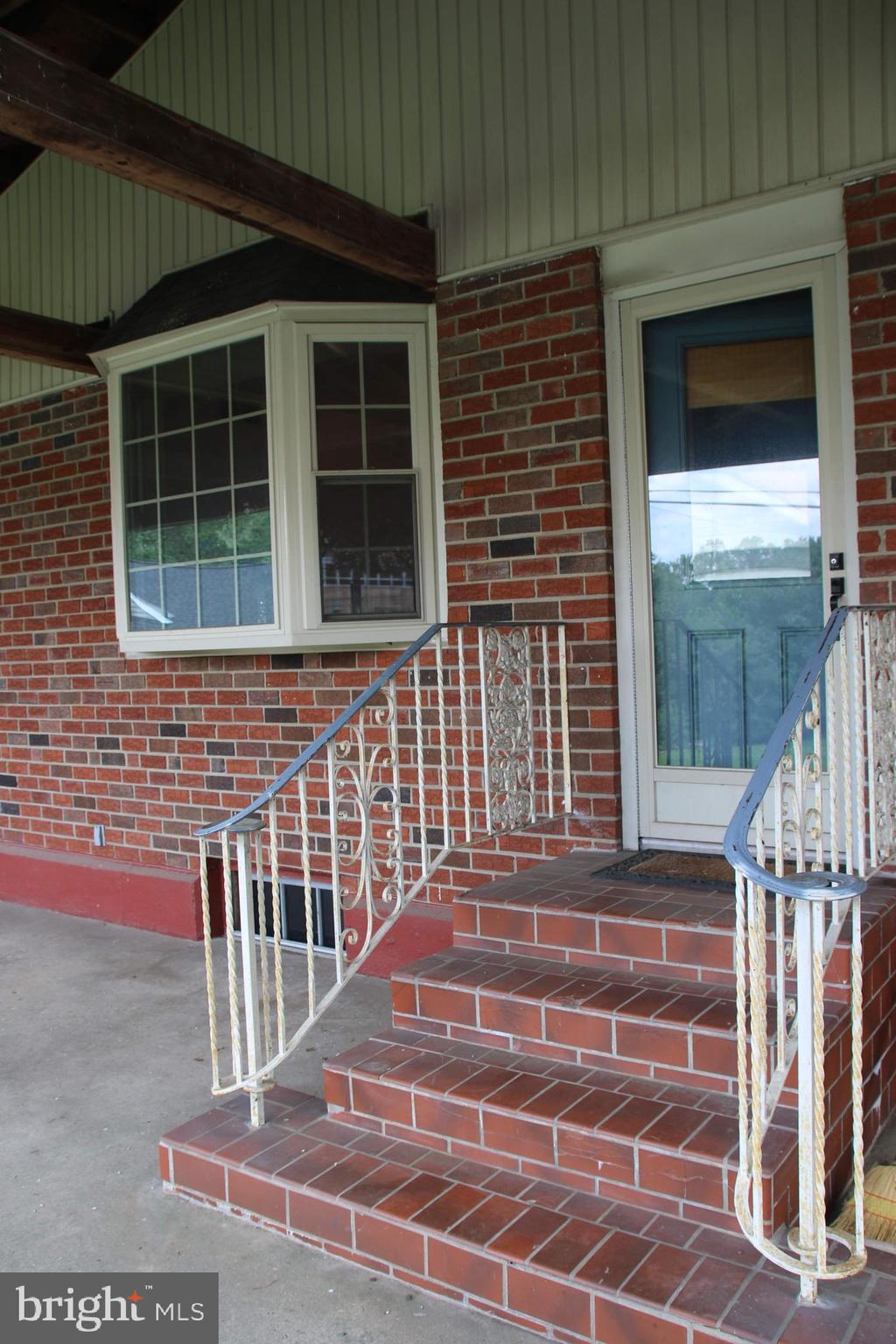 403 Pinecrest Road Norristown, PA 19403 - Photo 22 of 40 Back stairs from Kitchen to patio