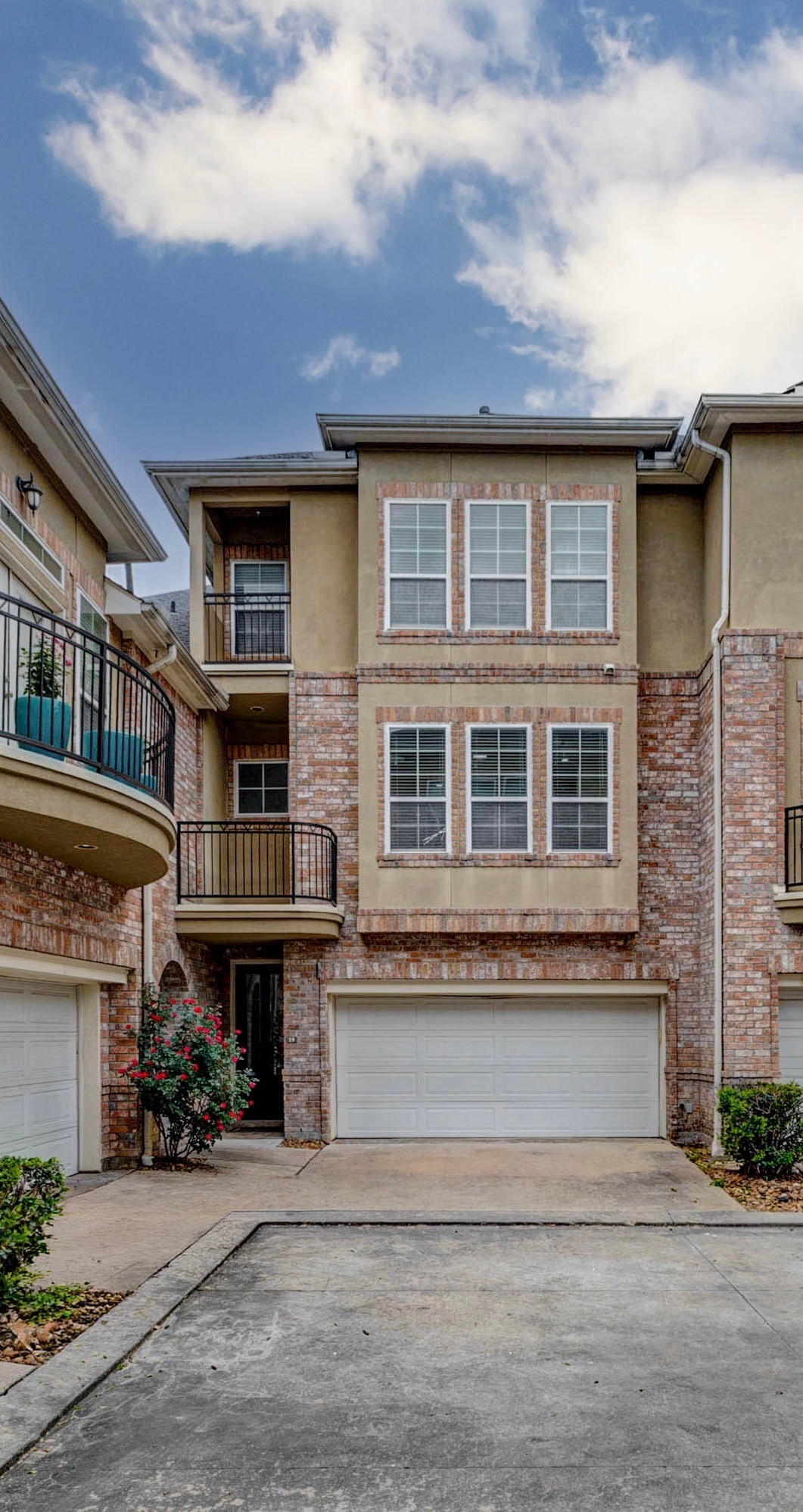 19 Versante Court Houston, TX 77070 - Photo 38 of 40 Welcome Home!