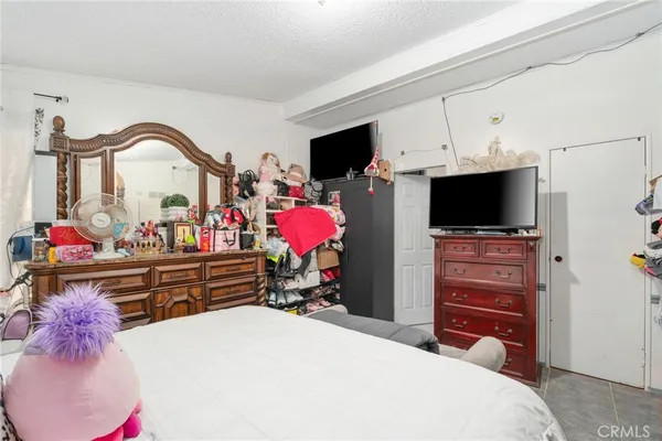 $385,000 | 136 San Luis Drive, Perris, CA 92571