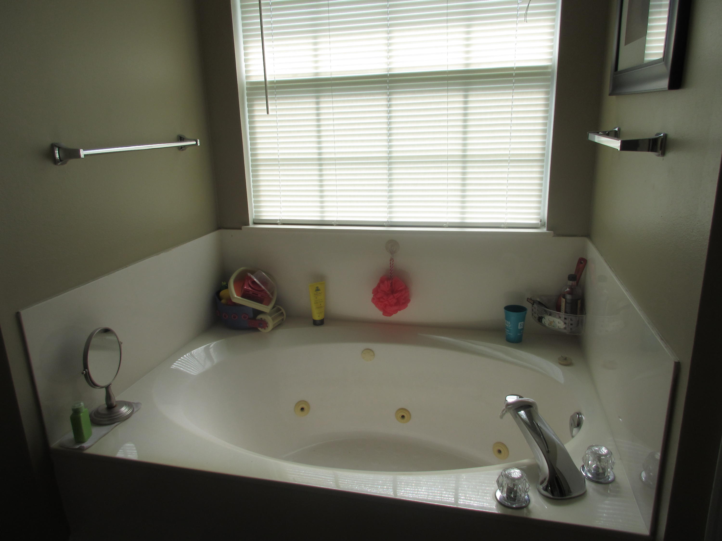2424 Cove Road Navarre, FL 32566 - Photo 18 of 29
