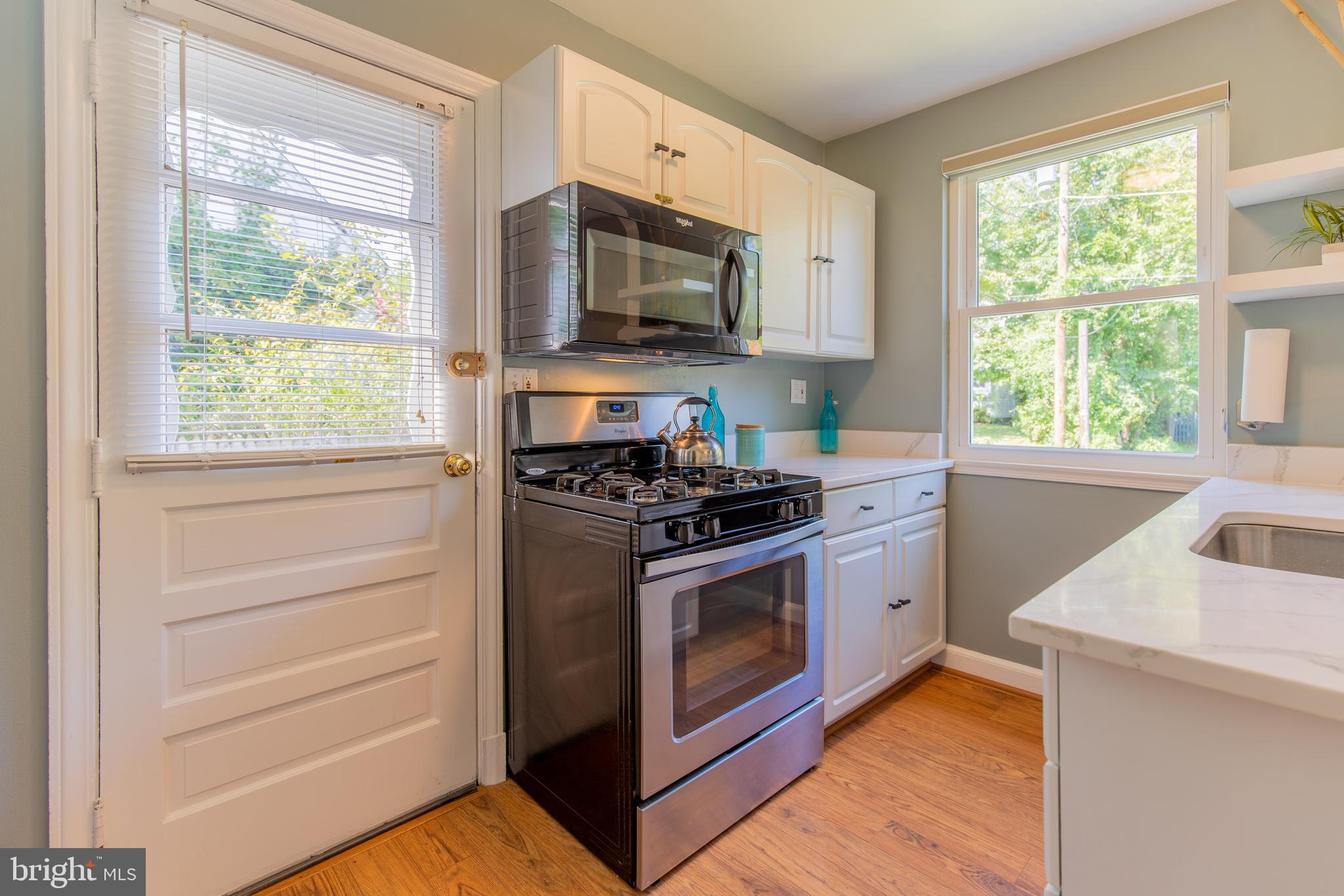 9309 Walden Road Silver Spring, MD 20901 - Photo 12 of 34