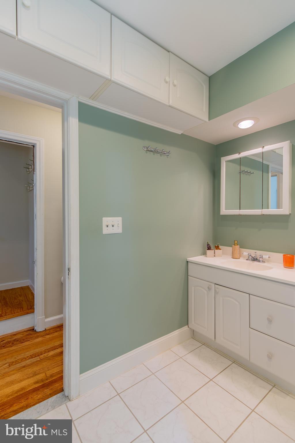 9309 Walden Road Silver Spring, MD 20901 - Photo 23 of 34