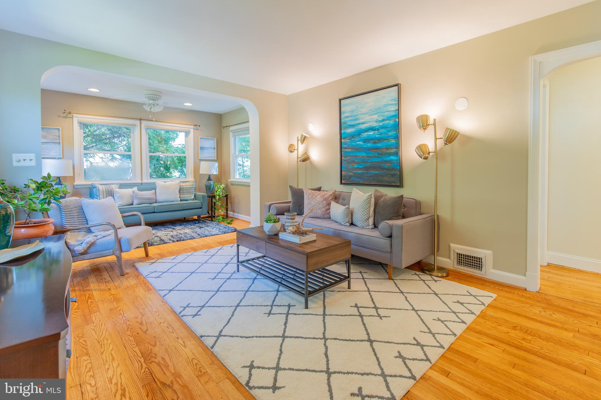 9309 Walden Road Silver Spring, MD 20901 - Photo 4 of 34
