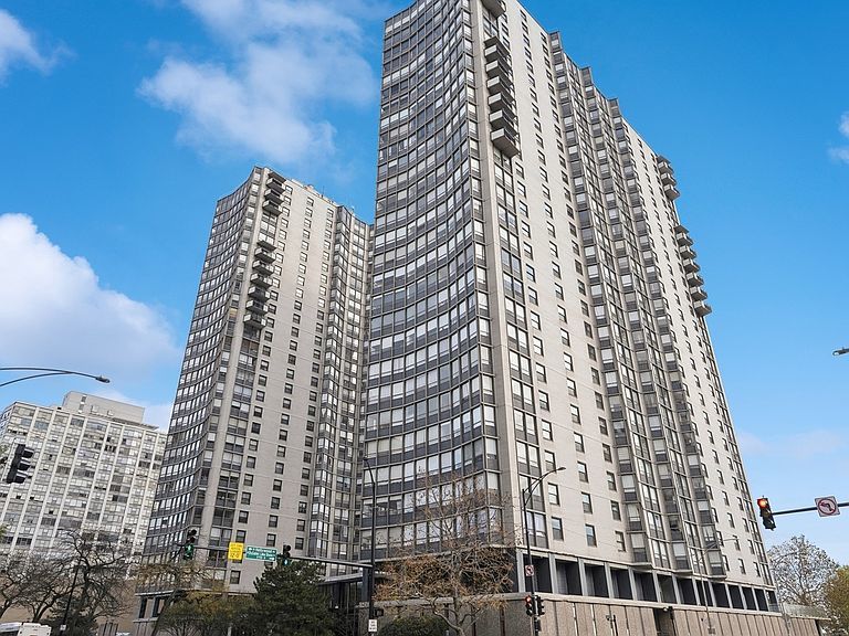 a view of a tall building