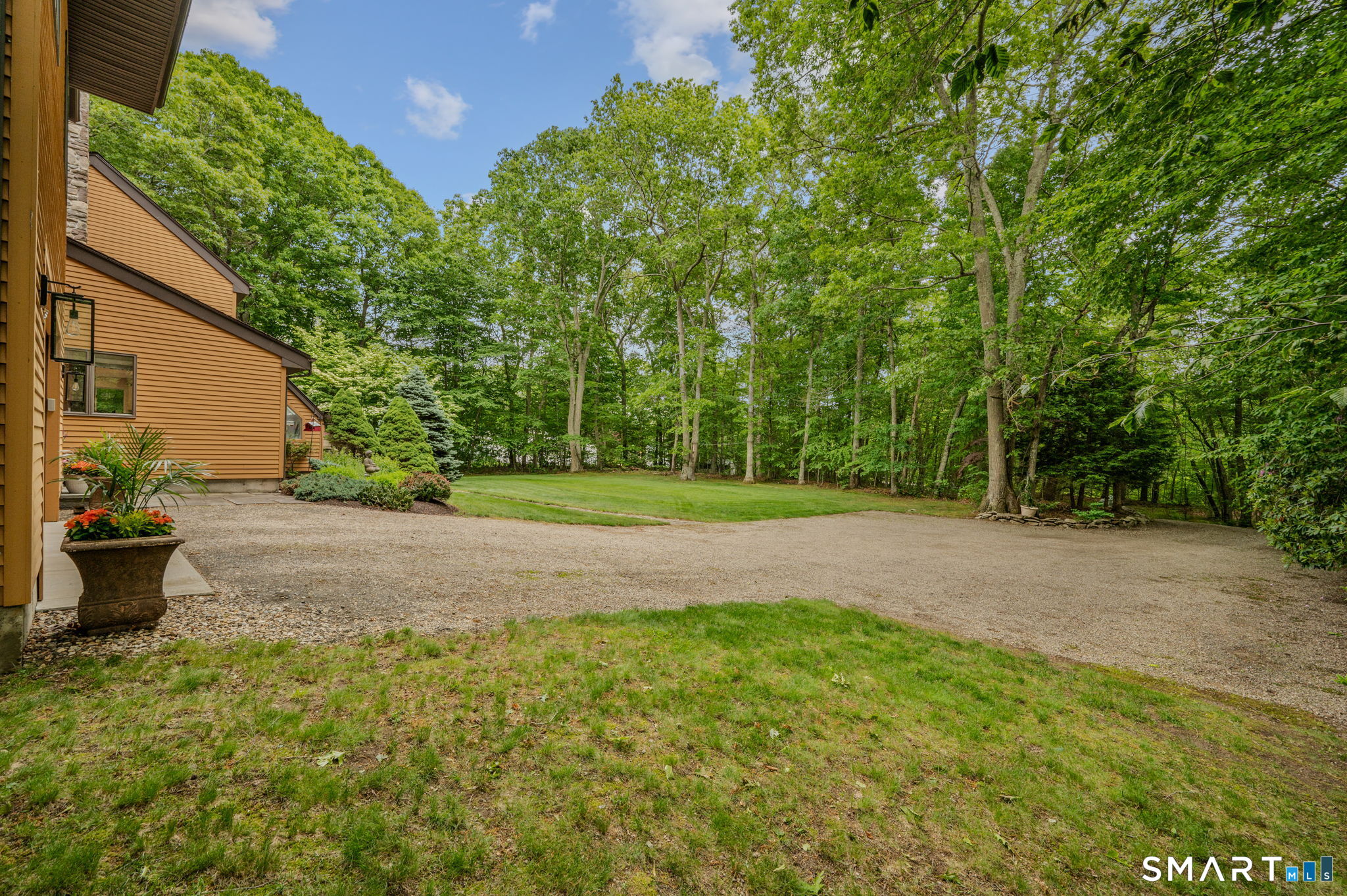 18 South Road Bozrah, CT 06334 - Photo 32 of 39