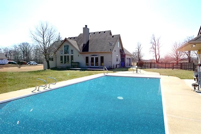 7515 Popp Road Fort Wayne, IN 46845 - Photo 3 of 25