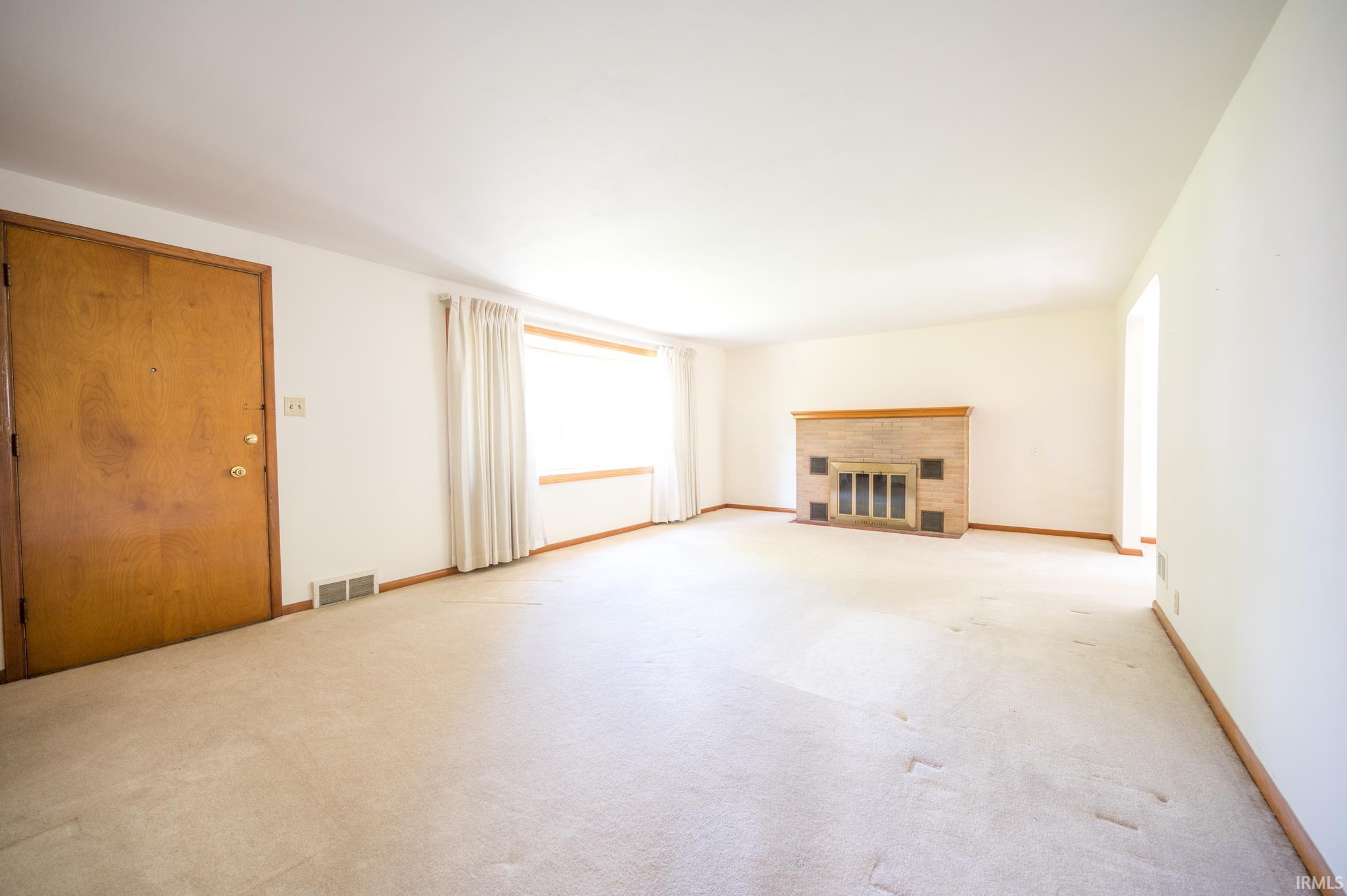 52084 Fir Road Granger, IN 46530 - Photo 12 of 24 Gallery Image 12