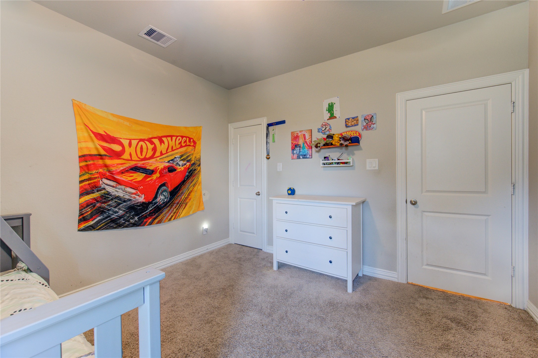 203 Lily Lane Rosharon, TX 77583 - Photo 27 of 50 an entryway with painting on the wall and a window