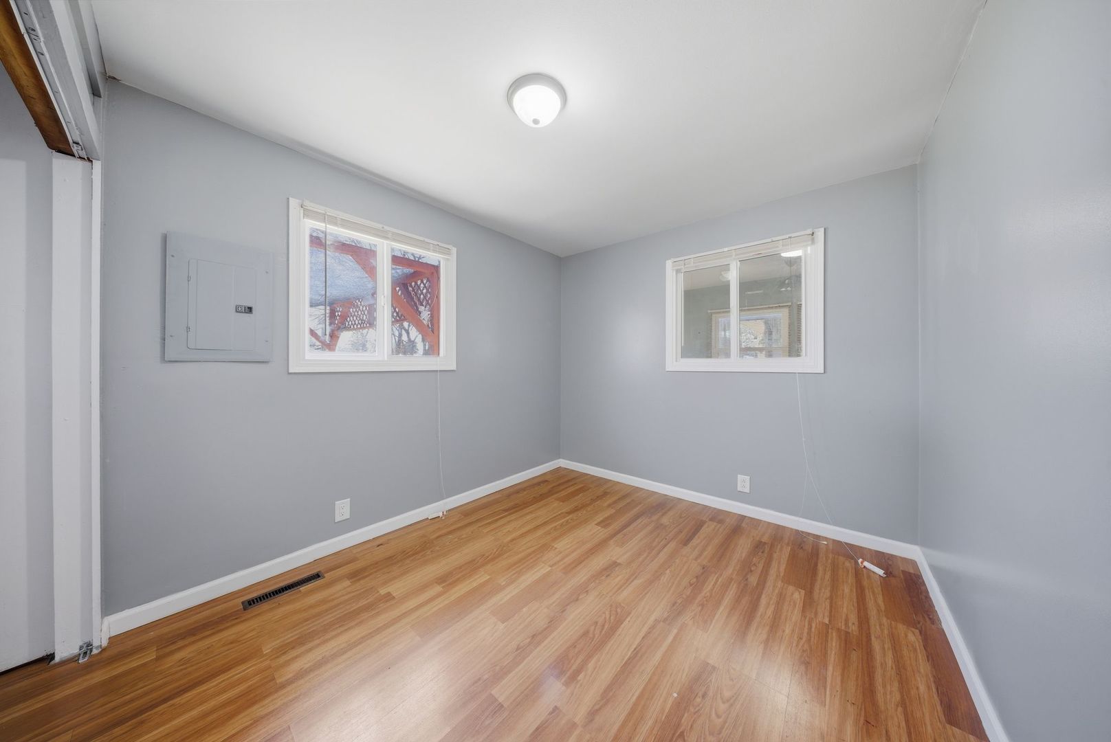 117 Hook Road Carpentersville, IL 60110 - Photo 12 of 21