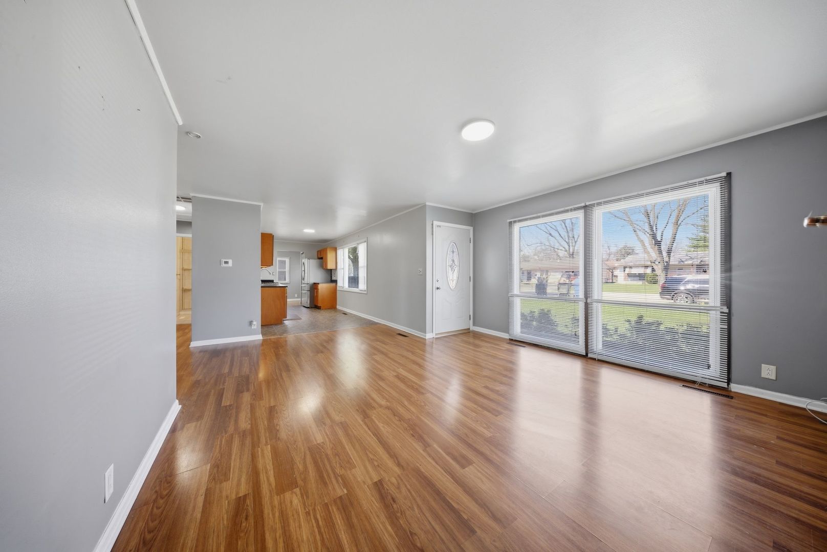 117 Hook Road Carpentersville, IL 60110 - Photo 14 of 21