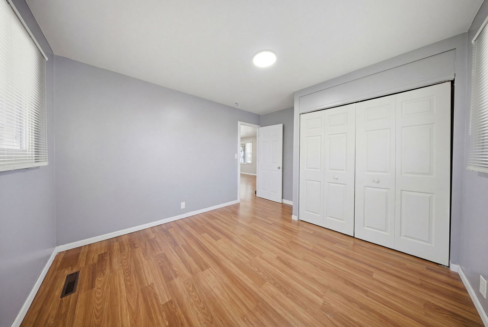 117 Hook Road Carpentersville, IL 60110 - Photo 10 of 21