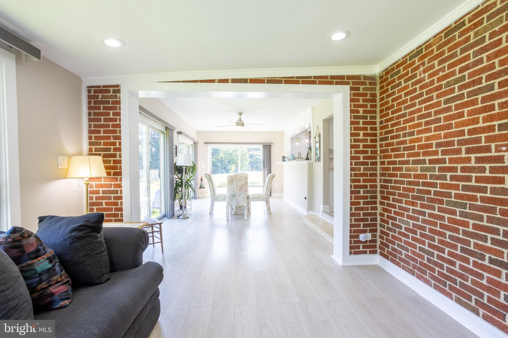 13829 Manor Glen Road Baldwin, MD 21013 - Photo 23 of 82 Sunroom