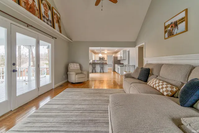 $440,000 | 360 Evergreen Plaza, Santa Claus, IN 47579