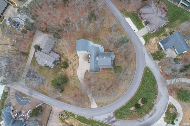 $440,000 | 360 Evergreen Plaza, Santa Claus, IN 47579