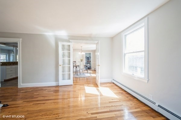 27 Maplewood Road Lynnfield, MA 01940 - Photo 18 of 30