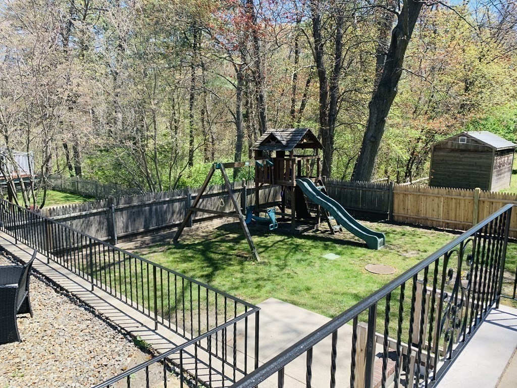 27 Maplewood Road Lynnfield, MA 01940 - Photo 29 of 30