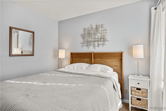 $247,000 | 233 Indian Pointe, Unit 233, Osage Beach, MO 65065