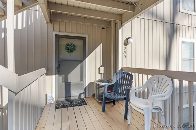 $247,000 | 233 Indian Pointe, Unit 233, Osage Beach, MO 65065