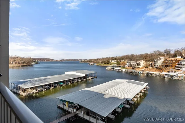 $247,000 | 233 Indian Pointe, Unit 233, Osage Beach, MO 65065