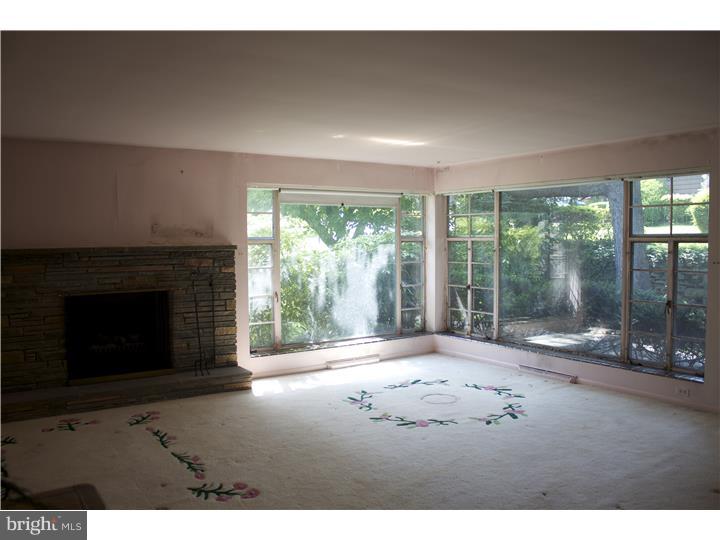 263 Tomkenn Road Wynnewood, PA 19096 - Photo 6 of 15 Gallery Image 6