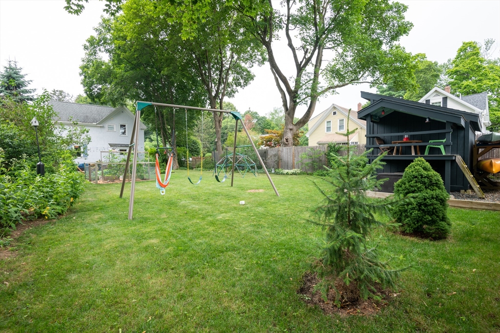 121 Linden Street Hamilton, MA 01982 - Photo 39 of 42