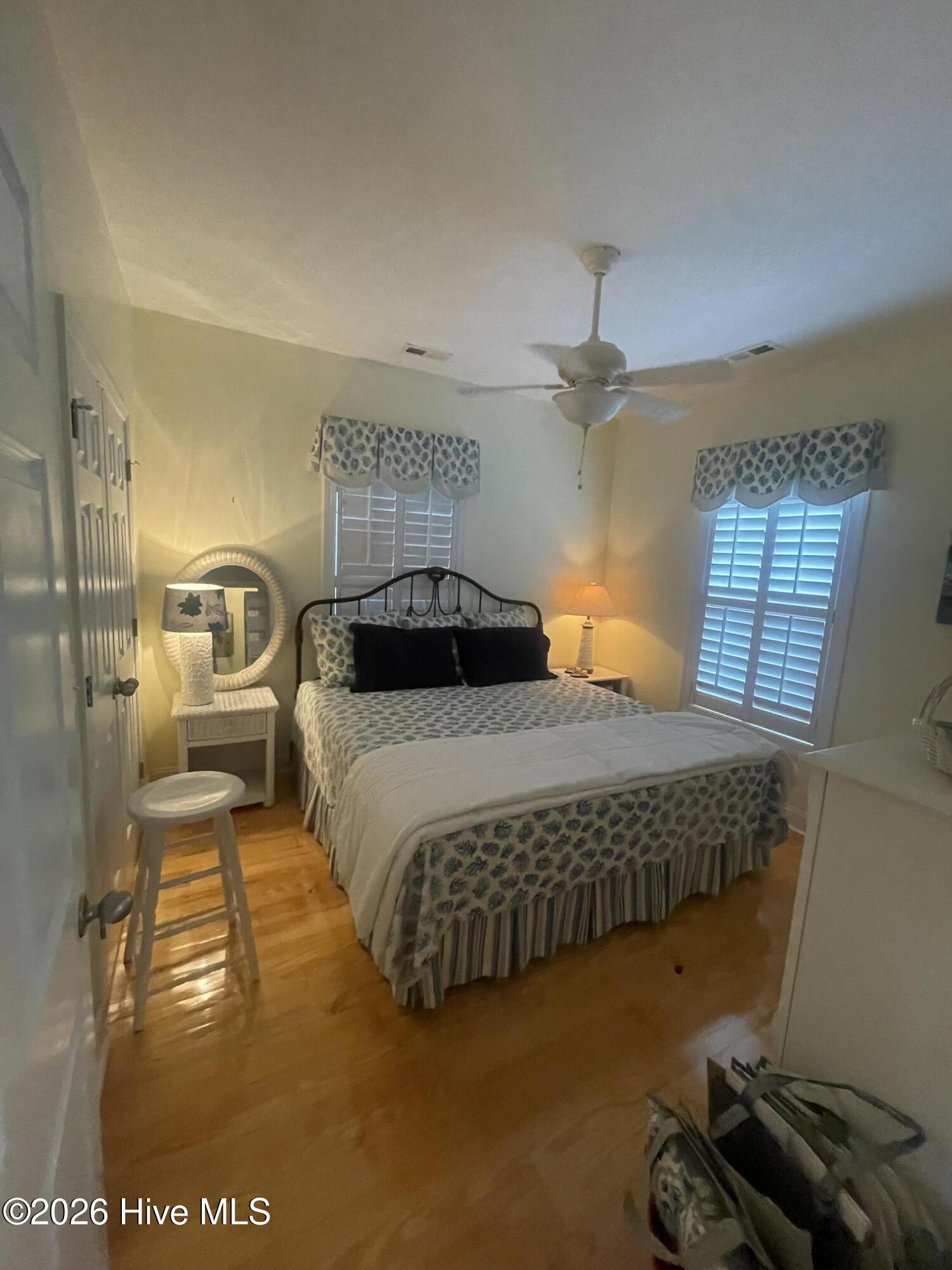 97 Woodbury Road Elizabethtown, NC 28337 - Photo 14 of 26 Downstairs primary bedroom