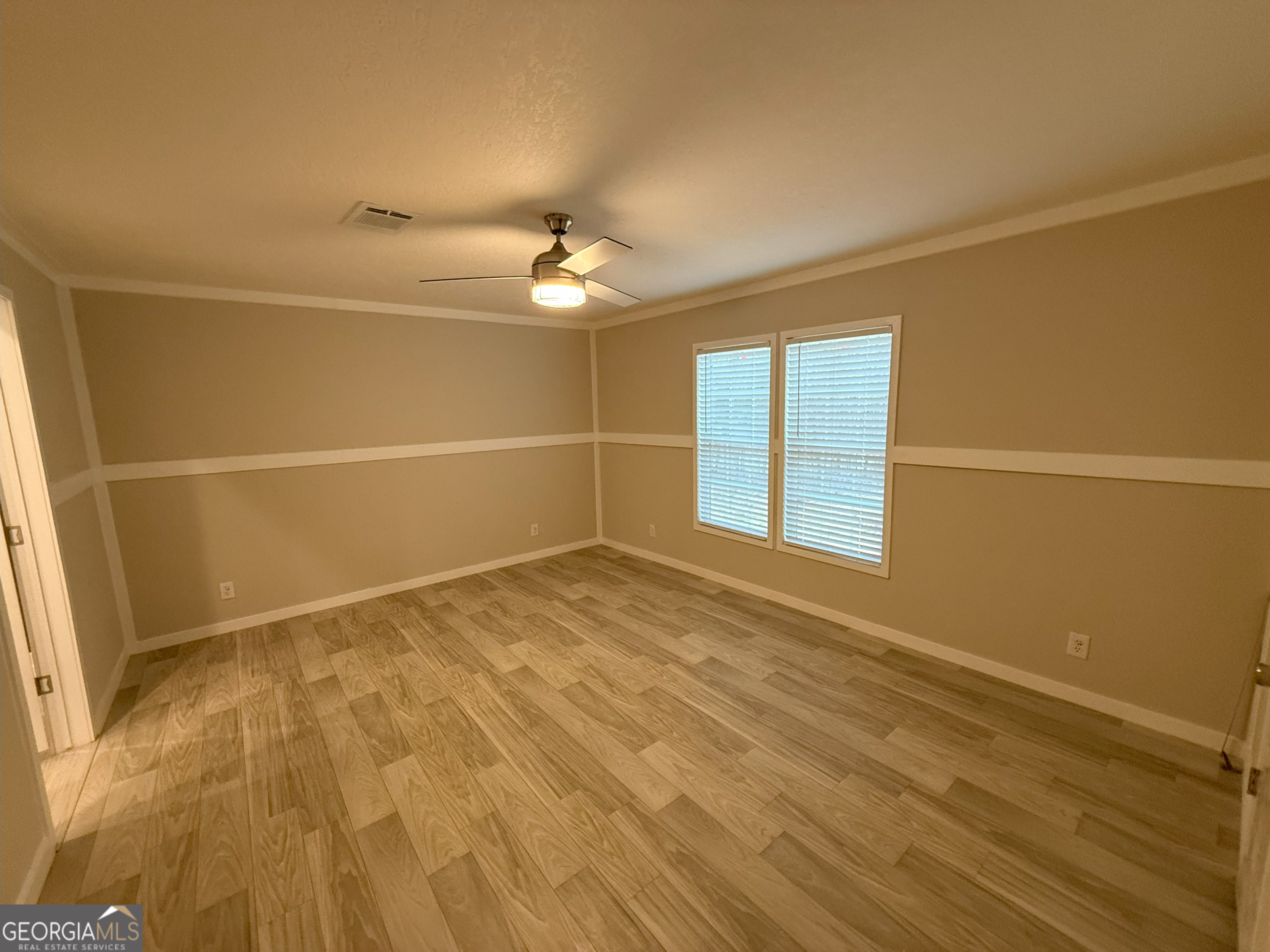 2126 Amberly Road Elberton, GA 30635 - Photo 27 of 68 an empty room with a empty space and a window
