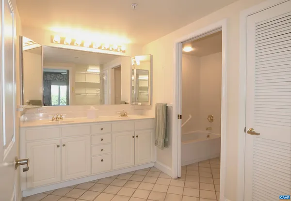 $550,000 | 500 Crestwood Drive, Unit 2306, Charlottesville, VA 22903