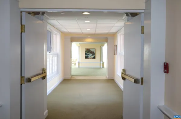 $550,000 | 500 Crestwood Drive, Unit 2306, Charlottesville, VA 22903