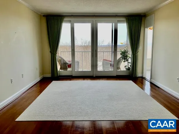 $550,000 | 500 Crestwood Drive, Unit 2306, Charlottesville, VA 22903