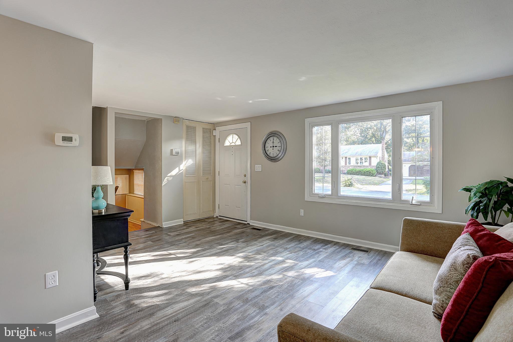7818 Walnut Tree Road Severn, MD 21144 - Photo 10 of 30 Living Room