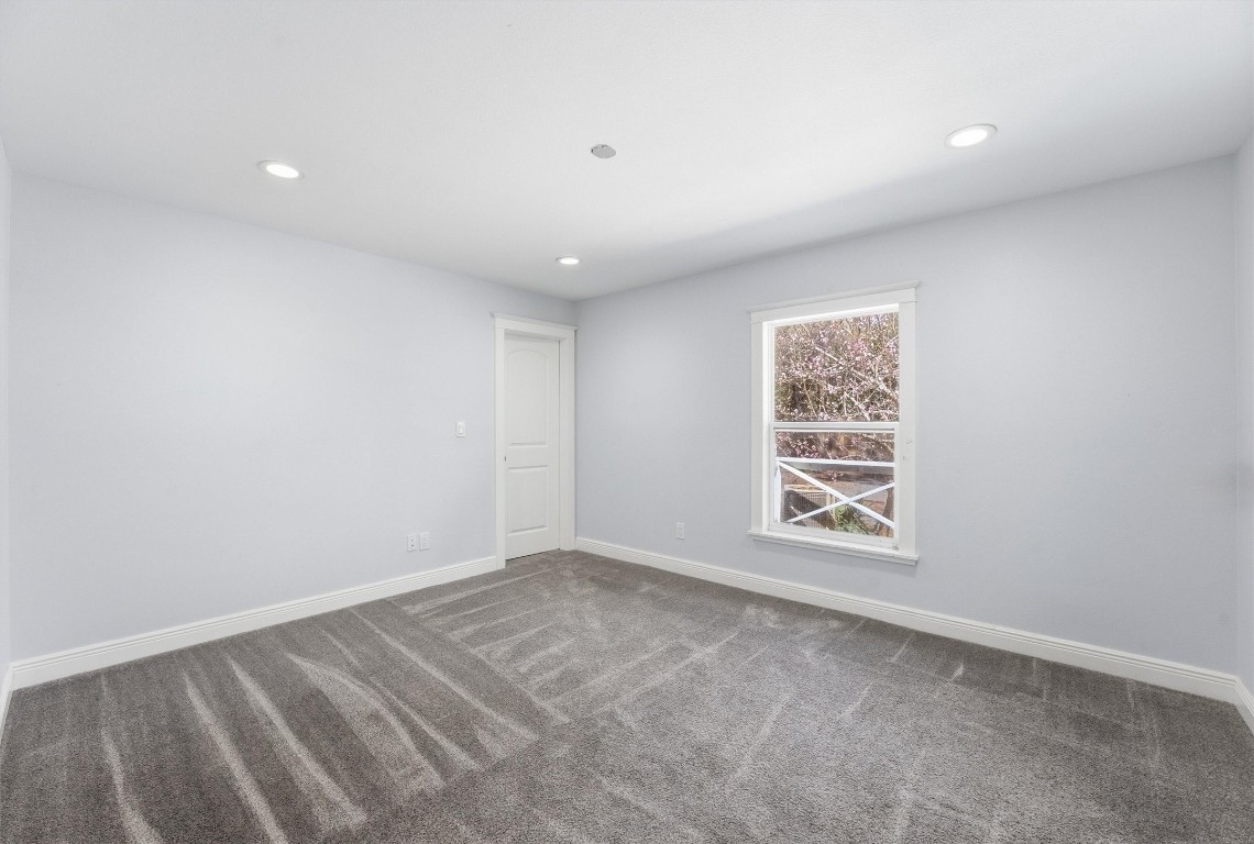 2920 Superior Road Magnolia, TX 77354 - Photo 28 of 46 an empty room with windows