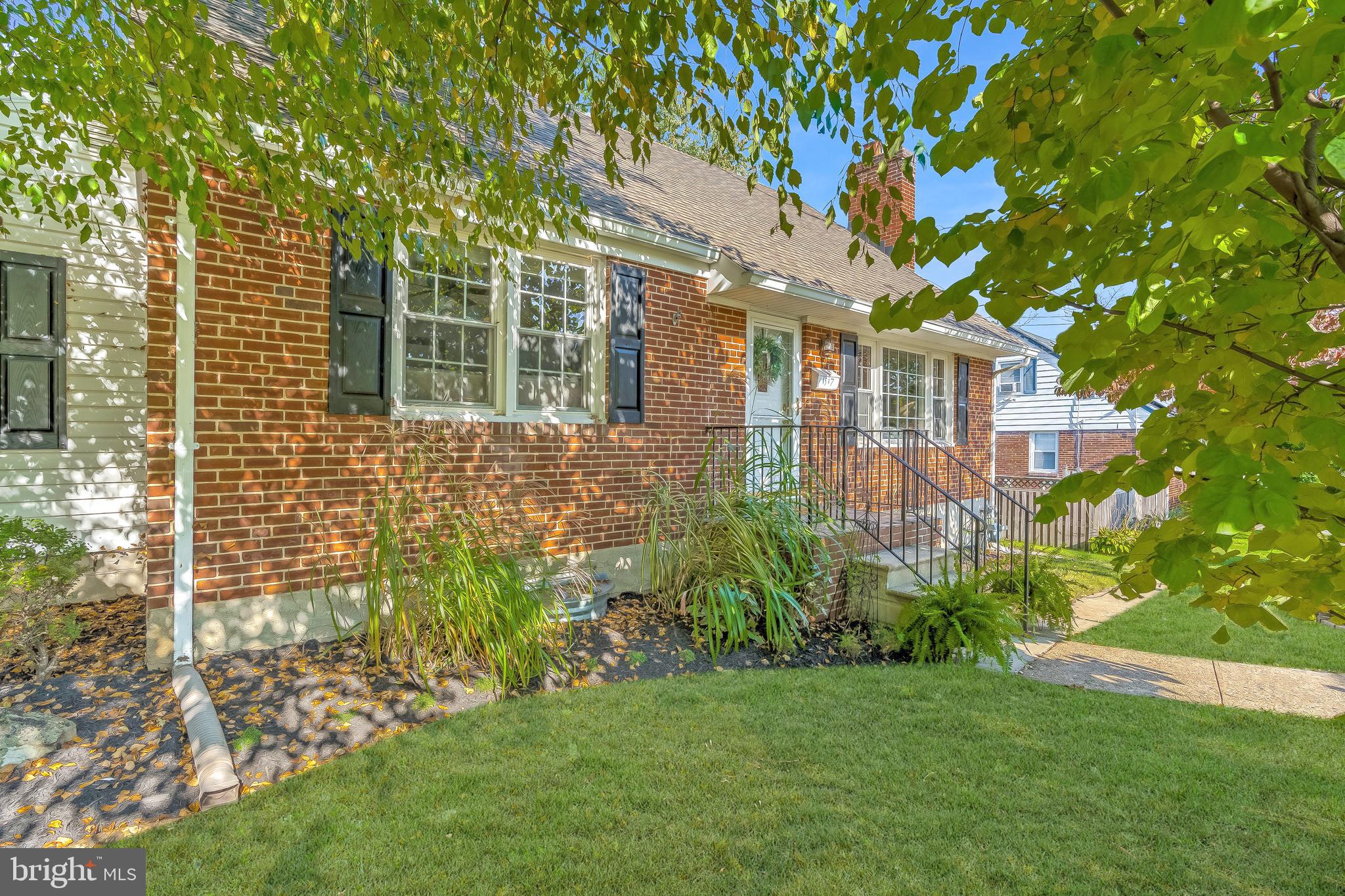 517 South Rolling Road Baltimore, MD 21228 - Photo 3 of 59 Wonderful, walk-able location
