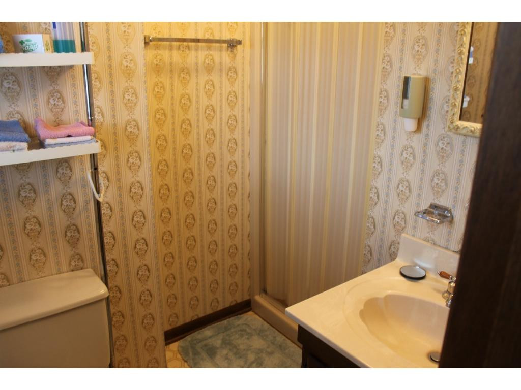 204 Winding Way Road Bristol, VA 24201 - Photo 16 of 25 Photo 16