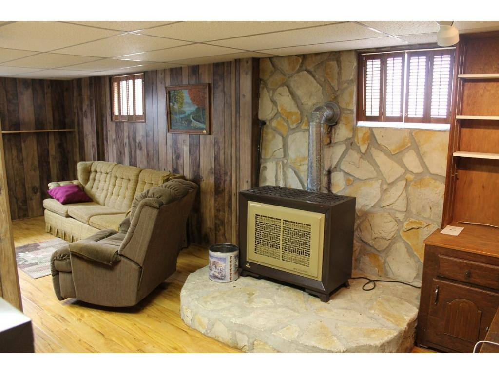 204 Winding Way Road Bristol, VA 24201 - Photo 22 of 25 Photo 22