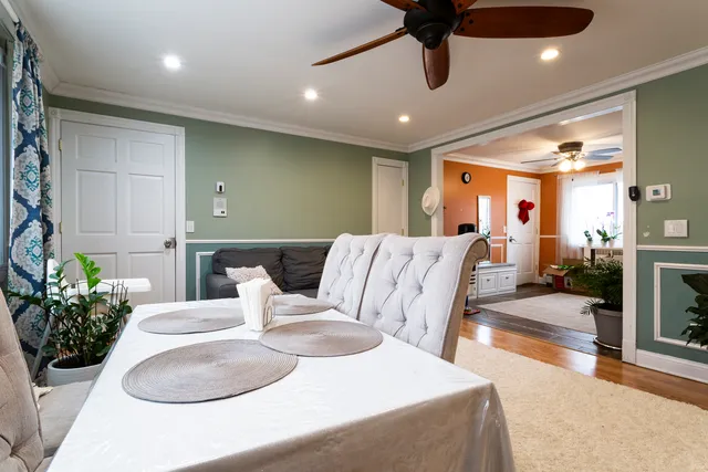 $1,700 | 2440 River Road, Unit 3E, River Grove, IL 60171