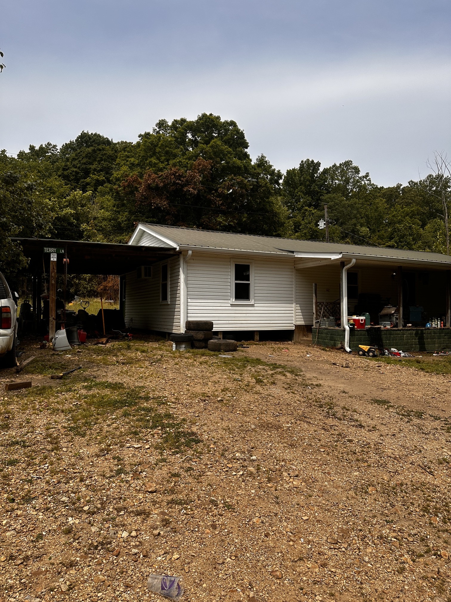 119 Rodger Carroll Road Hohenwald, TN 38462 - Photo 3 of 14