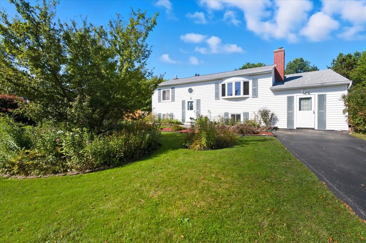 57 Chelsea Road Essex, VT 05452 - Photo 1 of 45