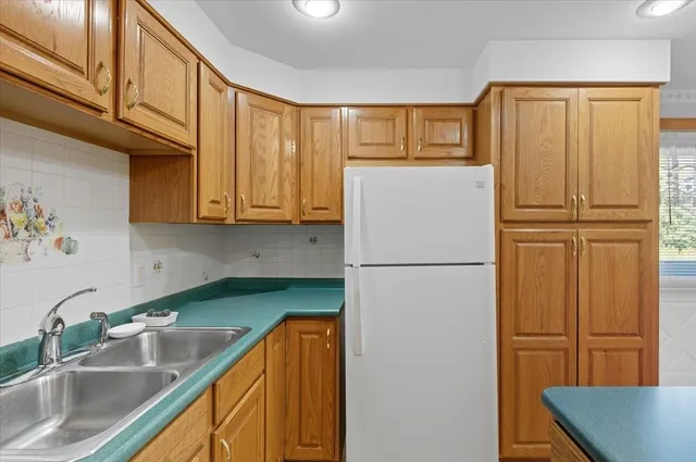 $460,000 | 57 Chelsea Road, Essex, VT 05452