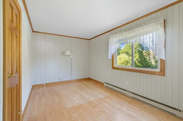 $460,000 | 57 Chelsea Road, Essex, VT 05452