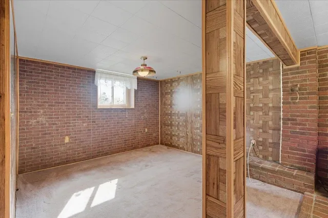 $460,000 | 57 Chelsea Road, Essex, VT 05452